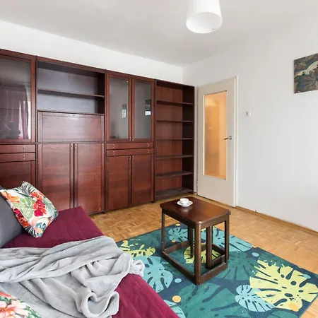 Apartment Room, Inflancka 19